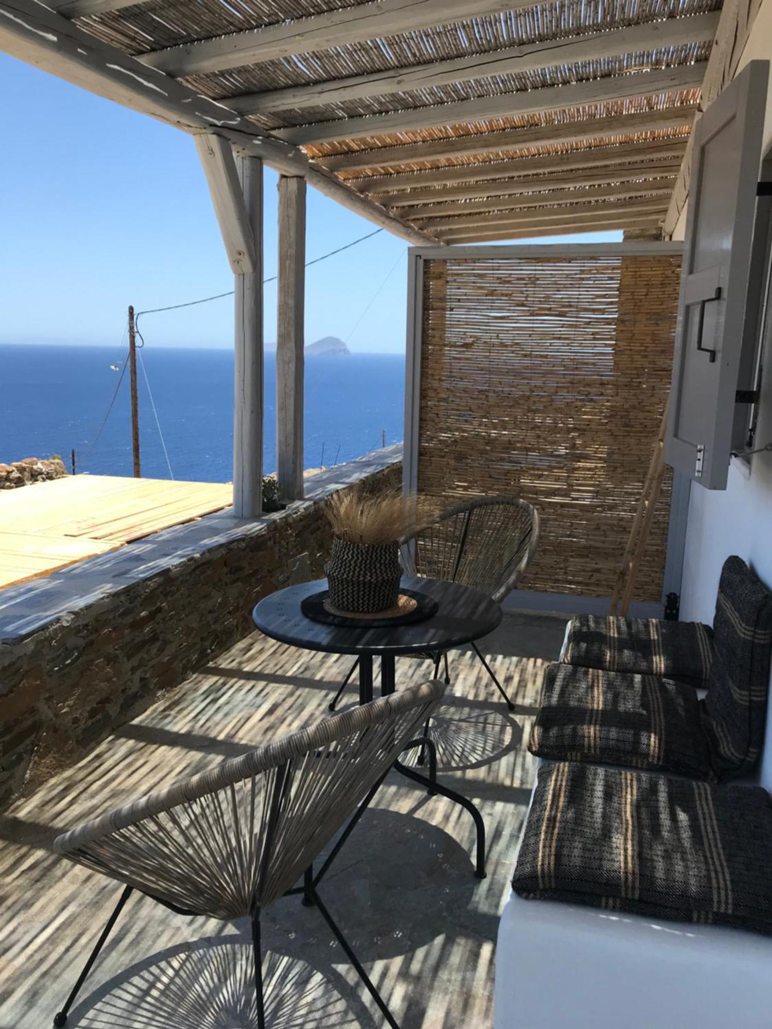 Darsi Suites Kithnos Exteriör bild